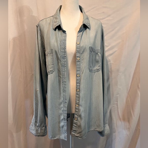 Mossimo Supply Co. long sleeve button up shirts - Picture 2 of 4